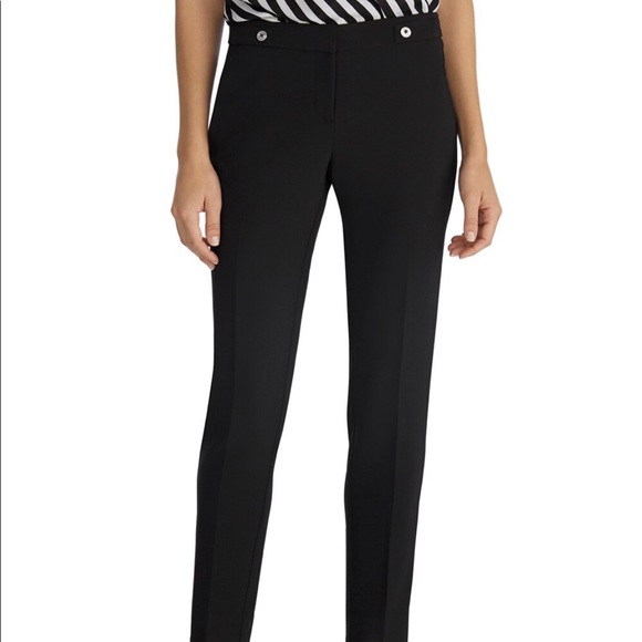 White House Black Market Pants - WHBM Taper Ankle Pants Size 6R in Black